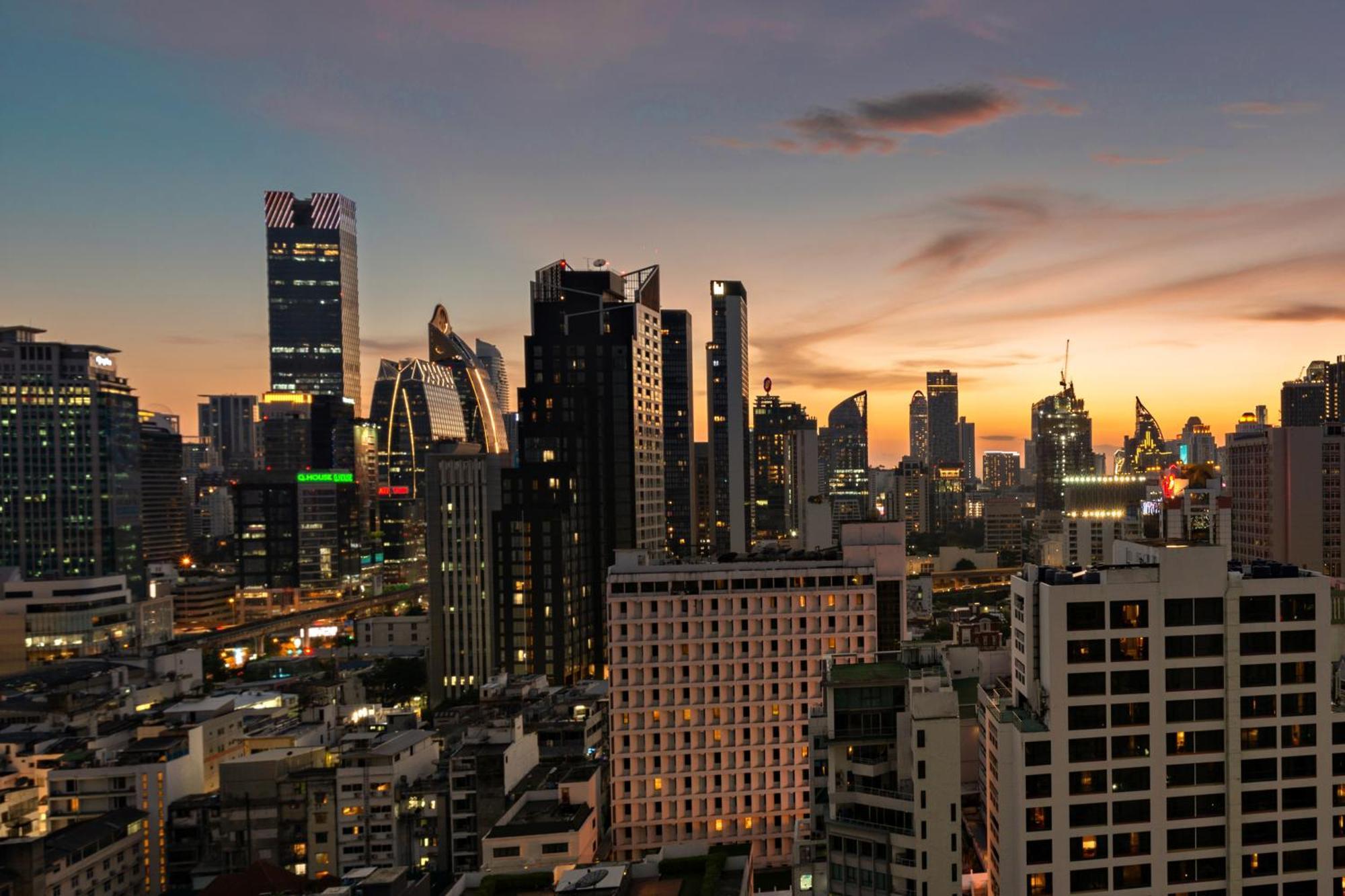 The Echelon Sukhumvit 11 By Lefoyer Apartment Bangkok Bagian luar foto