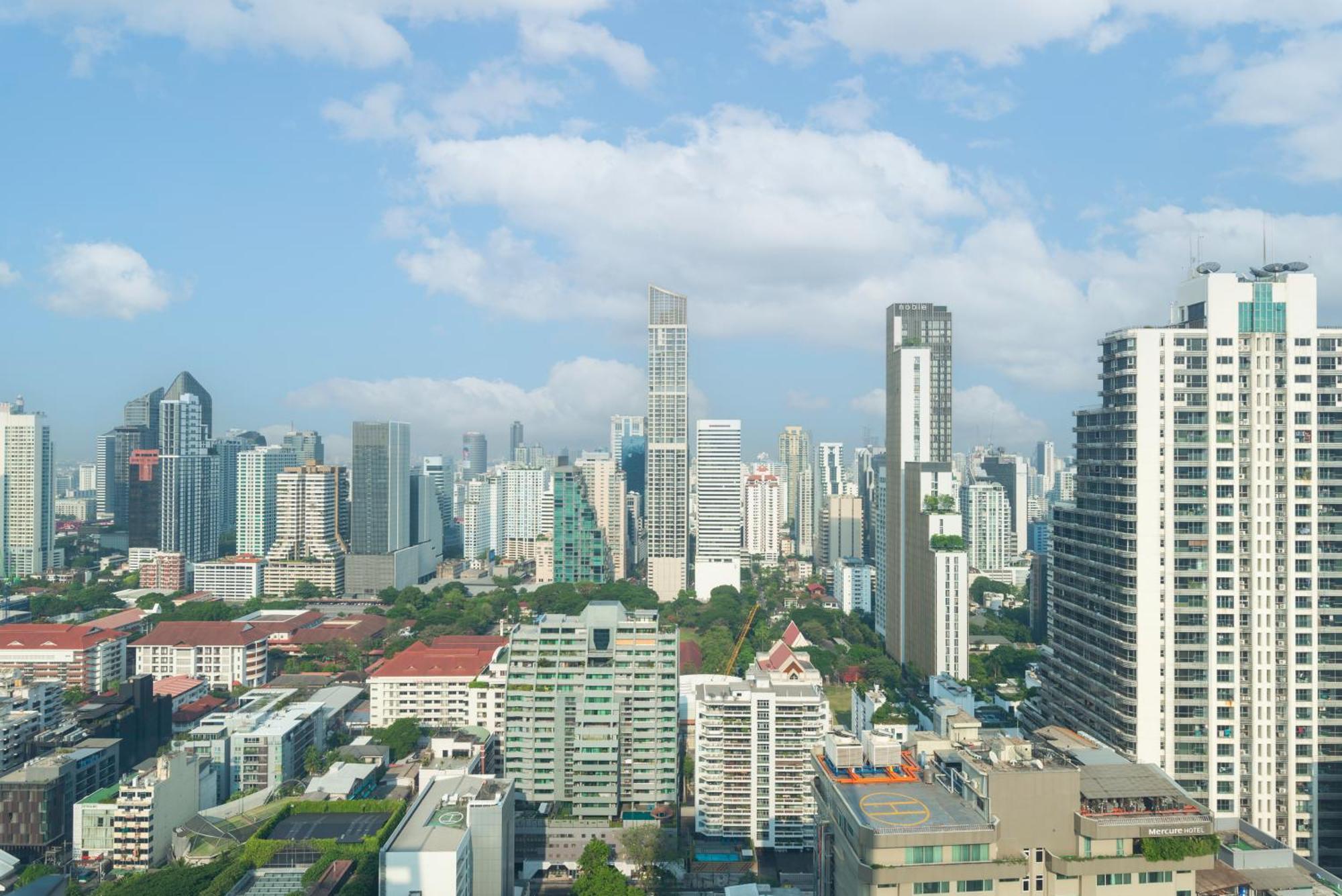 The Echelon Sukhumvit 11 By Lefoyer Apartment Bangkok Bagian luar foto